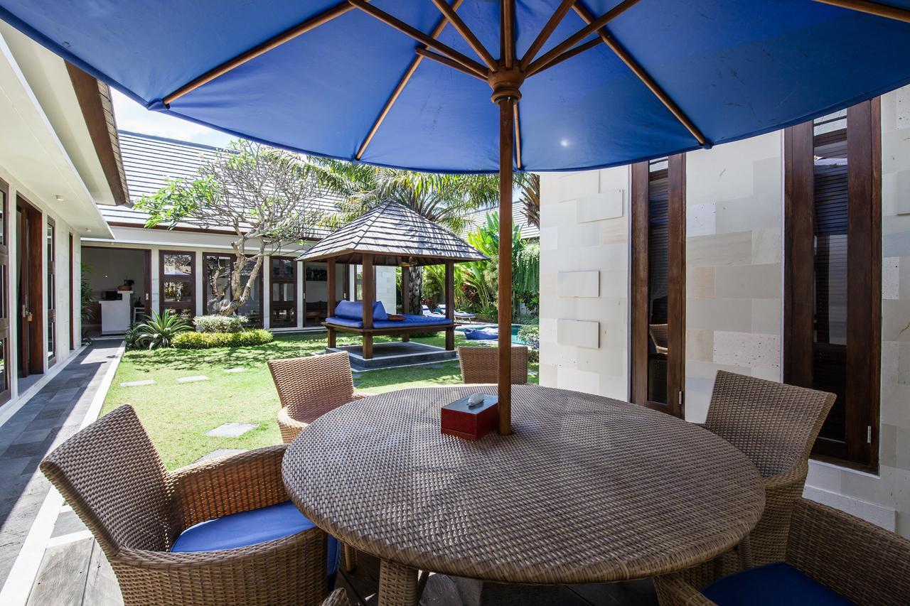 Athena * Seminyak (Bali)